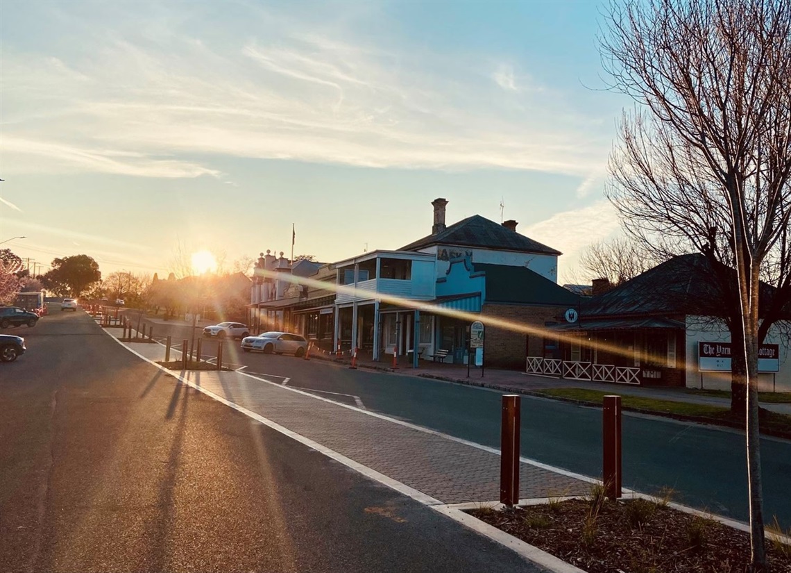 main street molong cropped.jpg