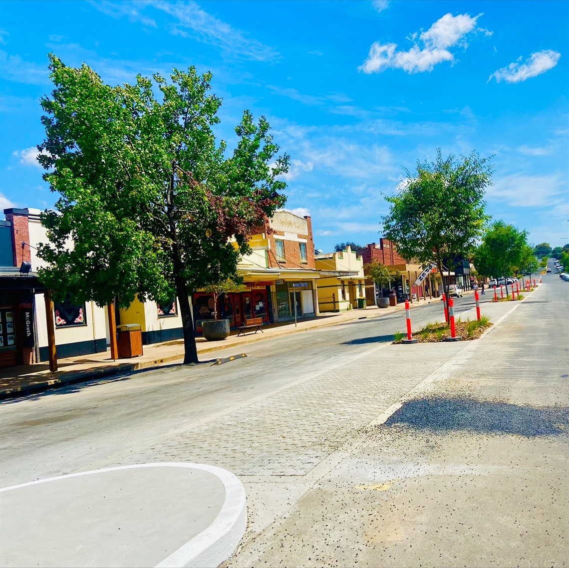 molong main street photo.jpeg
