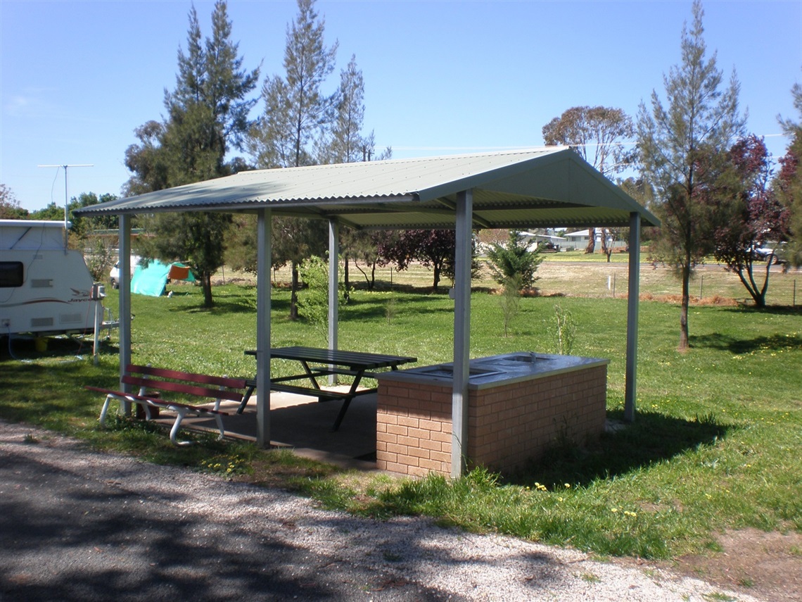 cudal-caravan-park.jpg