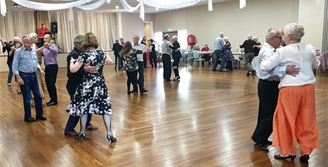 Canowindra-12-hr-dance.jpg